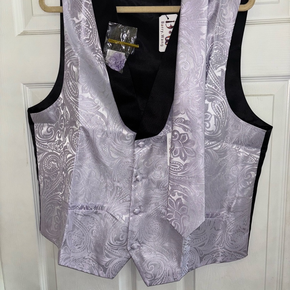 Stylish Paisley Vest - Lavender